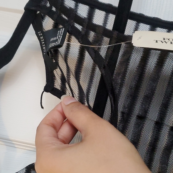 Little black dress with sheer plunging neck and back - Picture 4 of 4